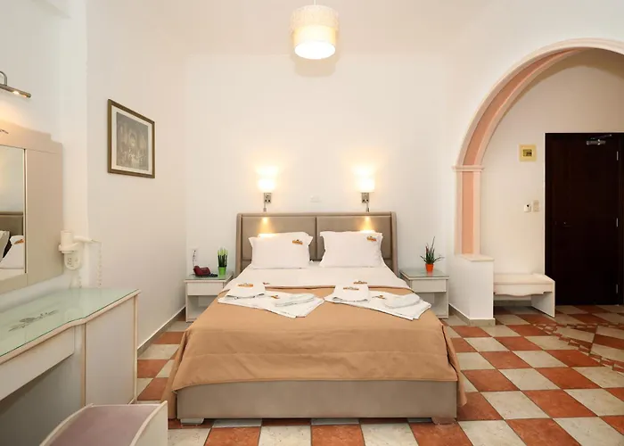 Hotel Klonos - Kyriakos Klonos