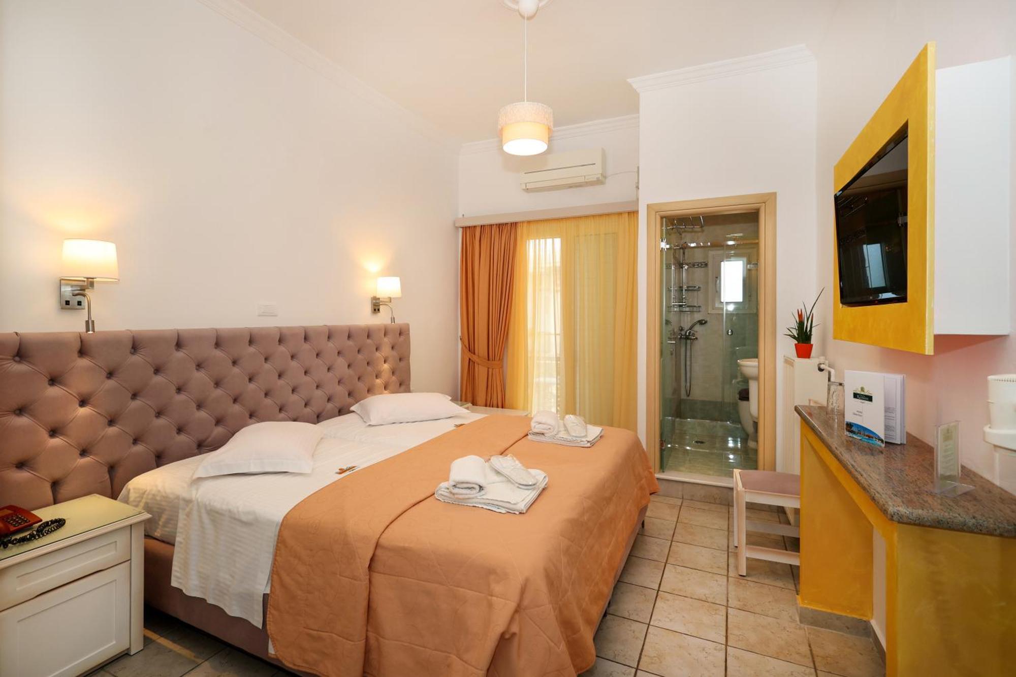 Klonos - Kyriakos Klonos 3*