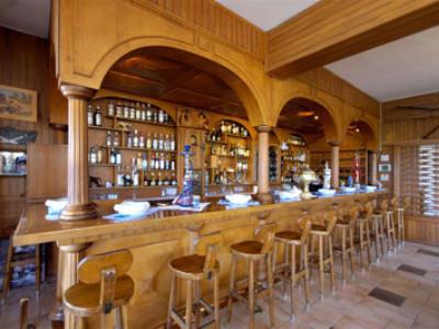 Klonos - Kyriakos Klonos 3*